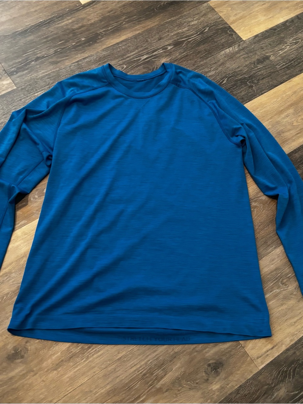 lululemon athletica Men's Long-Sleeve Crew Shirt - Teal Blue